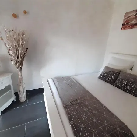 Domaine Benester - Benjamin Bed & Breakfast